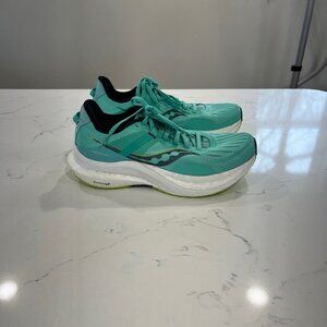 Saucony Tempus Road-Running Shoes - Women's Size 9